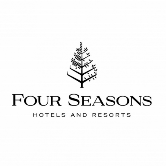 Логотип компании Four Seasons Hotel Moscow 5
